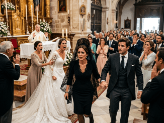 La traición no se sentó esa tarde entre los invitados, sino al lado del altar, vestida de blanco, sonriendo mientras el hombre al que iba a casarse aún ignoraba que estaba prometido con la mujer que ayudó a matar a su esposa.