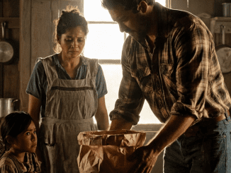 La humillaron por no tener con qué alimentar a sus hijos, y aun así Elena apretó la mandíbula para no llorar delante de ellos.